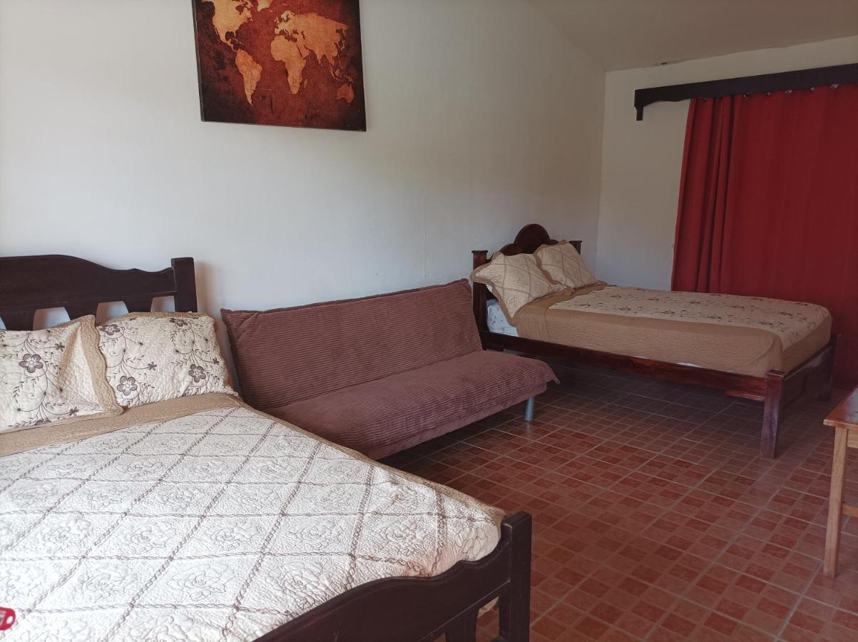 Cabanas Mountain River Lake Inn Nueva California Ngoại thất bức ảnh