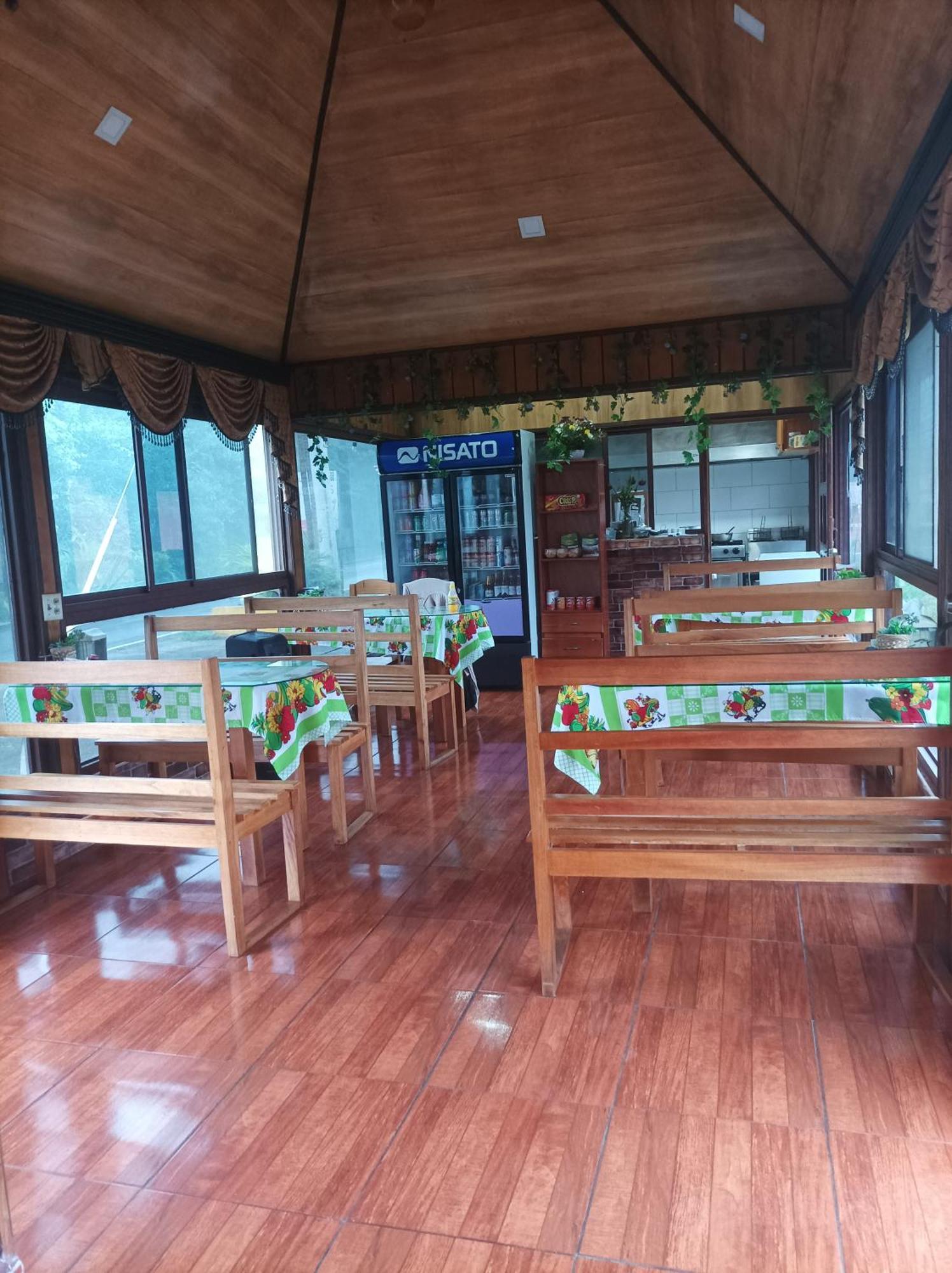 Cabanas Mountain River Lake Inn Nueva California Ngoại thất bức ảnh